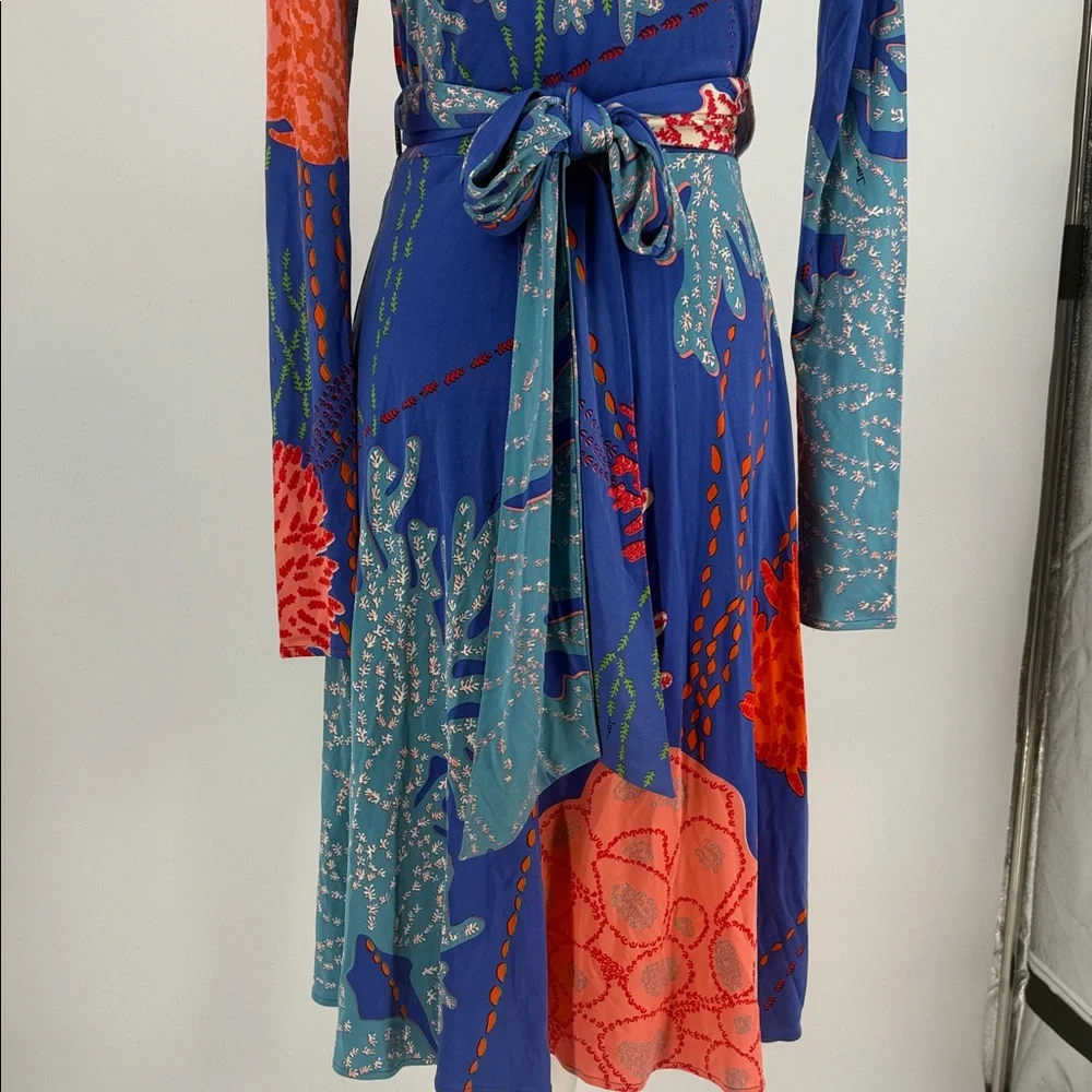 ISSA London Colorful Wrap Style Dress Size 8 100% silk - Picture 8 of 11
